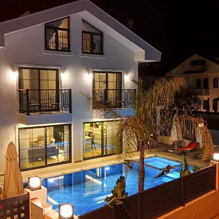 Oliva Vila Dalyan